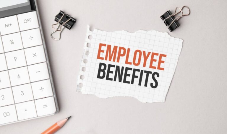7 Tips on How to Use Employee Training LMS As a Hiring Perk