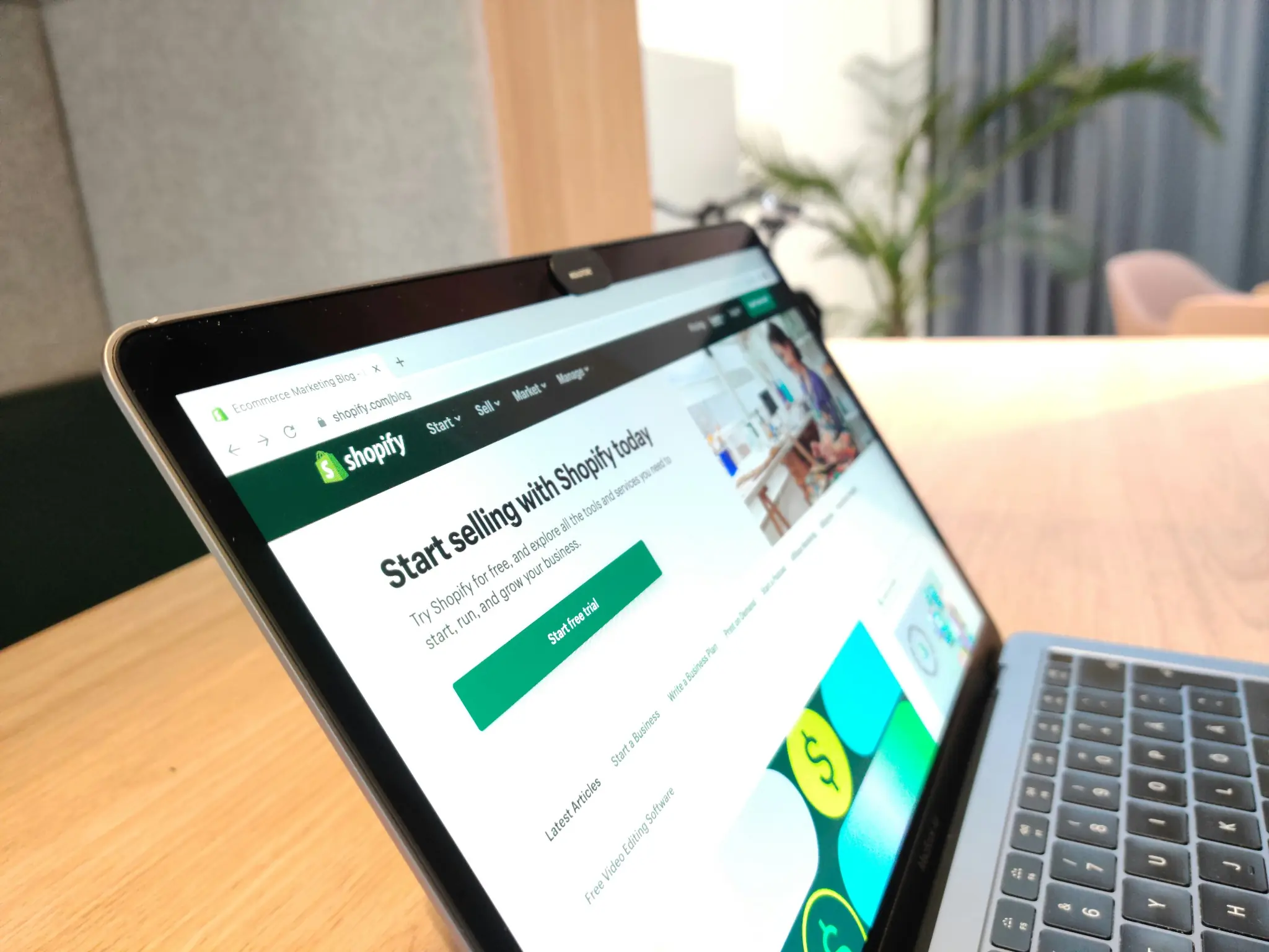 laptop shopify